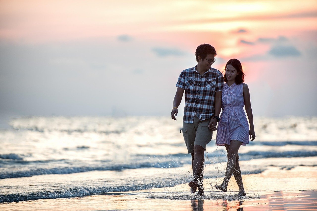 happy valentines day, couple, holding hands, beach, lovers, affection, walk, walking, together, walking together, asian couple, shore, nature, seashore, affectionate, happy couple, love, outdoor, smiling, relationship, pair, girl, sea, ocean, seaside, people, water, asia